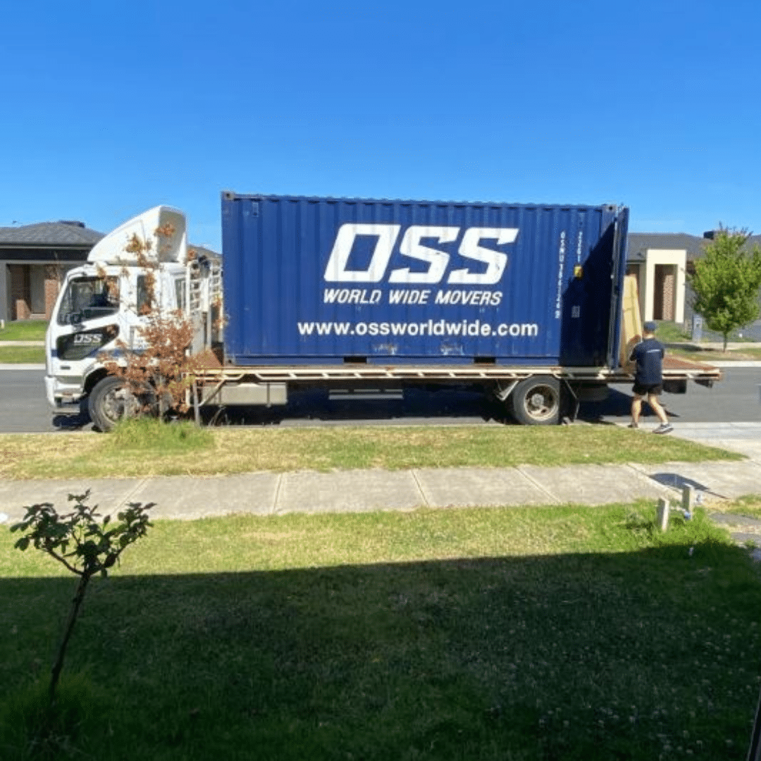 OSS World Wide Movers Truck OSS World Wide Movers Truck