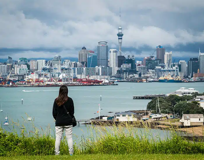 moving shipping to new zealand from australia